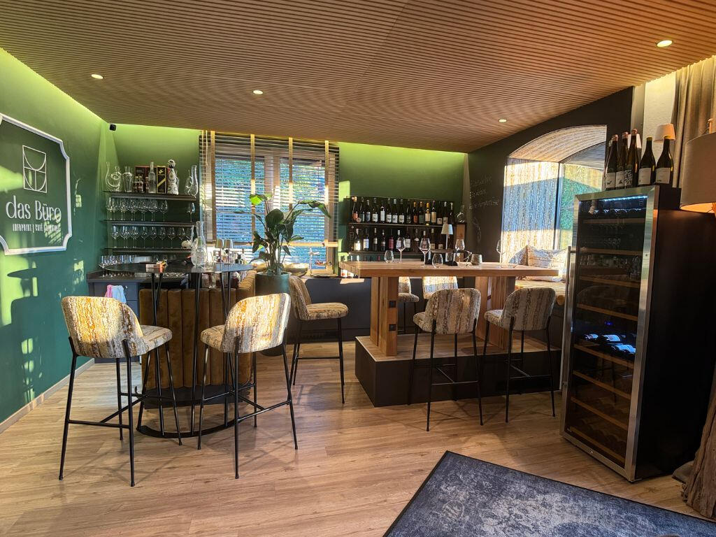Das Büro - Café &amp; Vinothek